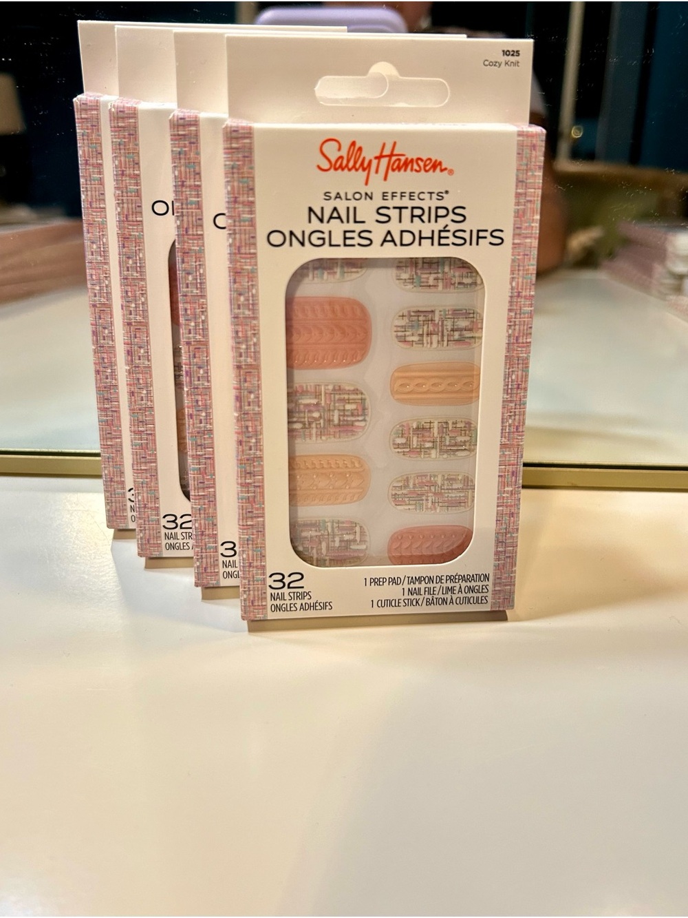 Sally Hansen Pink & Cream Cozy Knit Nail Strips - 32 Count